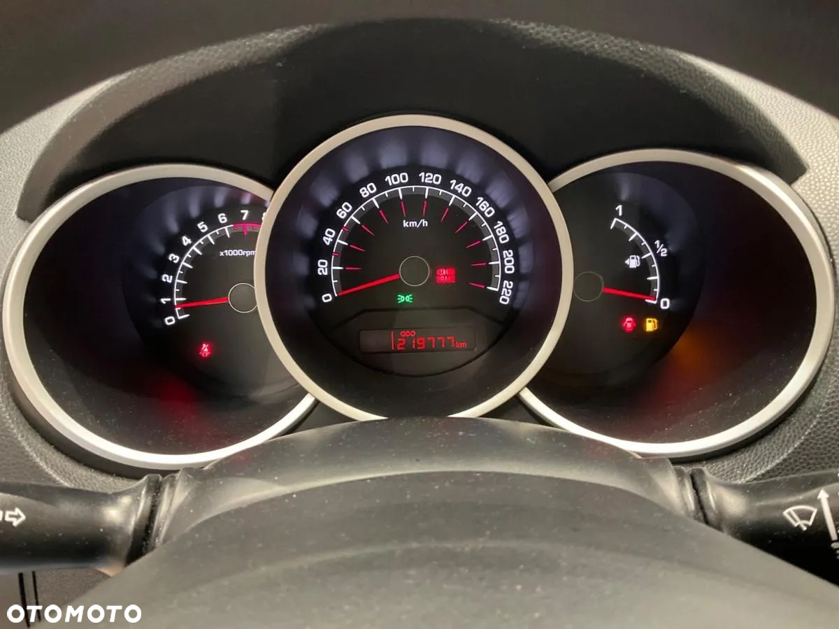 Kia Venga 1.4 CVVT Business Line - 4