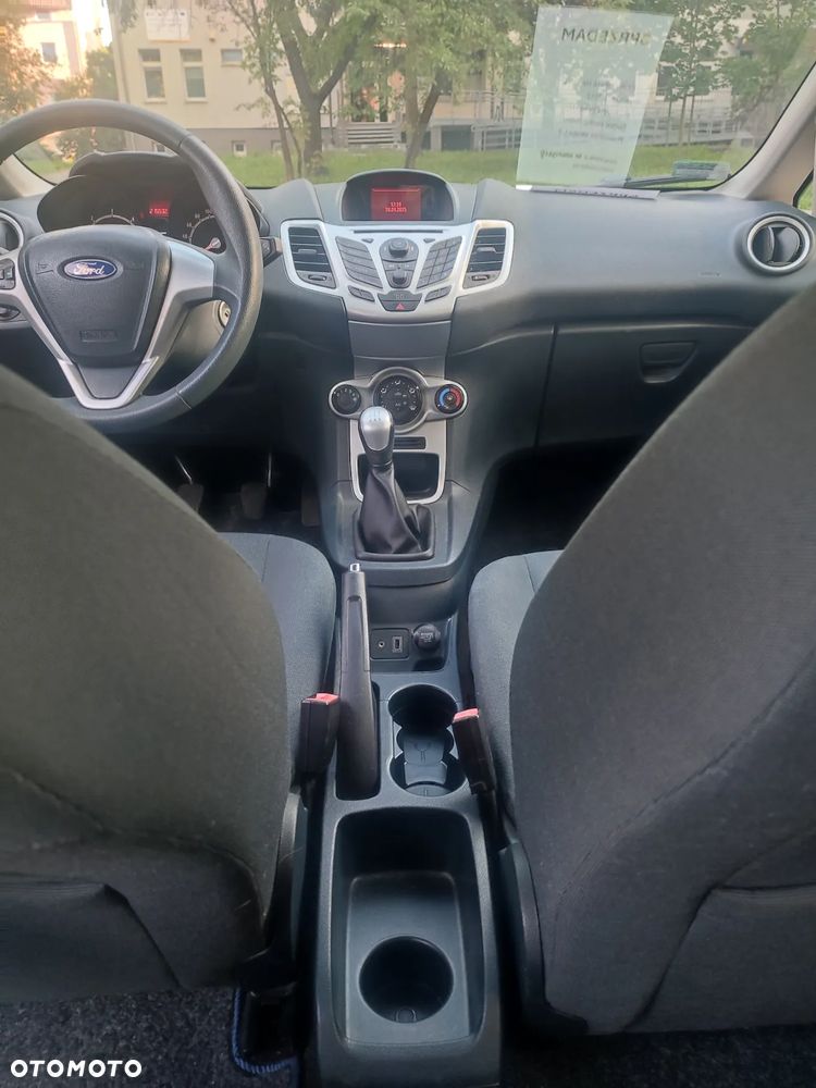 Ford Fiesta 1.4 TDCi Silver X plus - 6