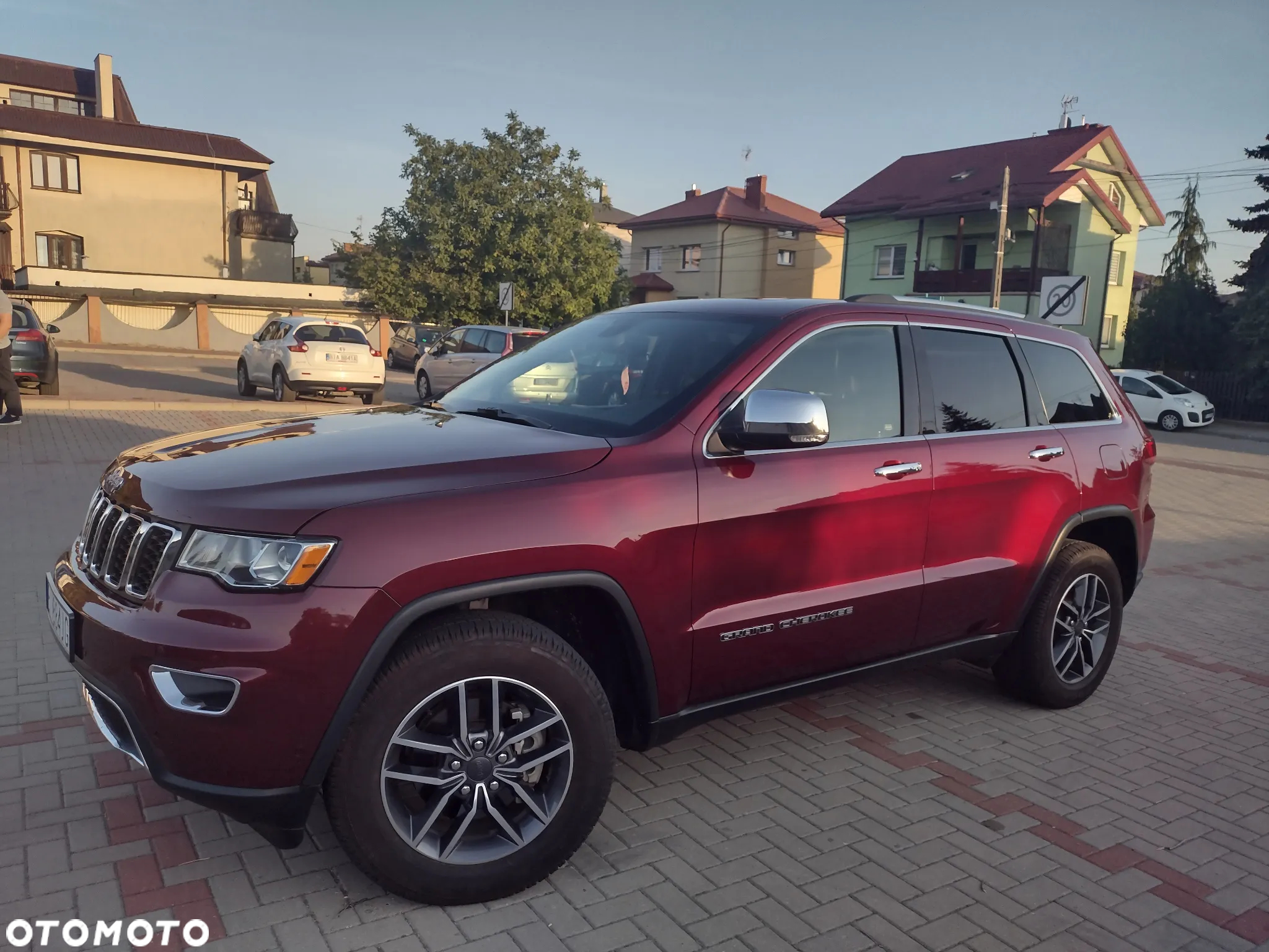 Jeep Grand Cherokee - 4