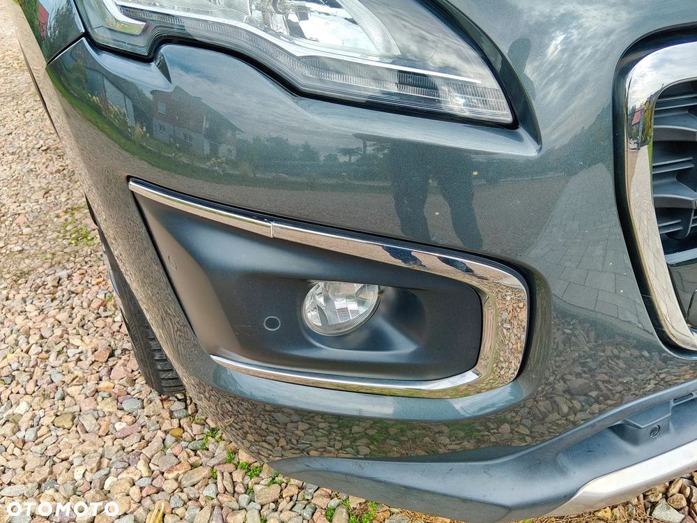 Peugeot 3008 - 3