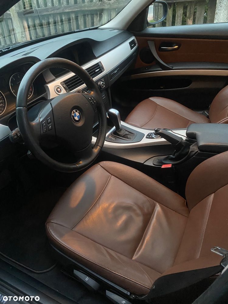 BMW Seria 3 318i - 28