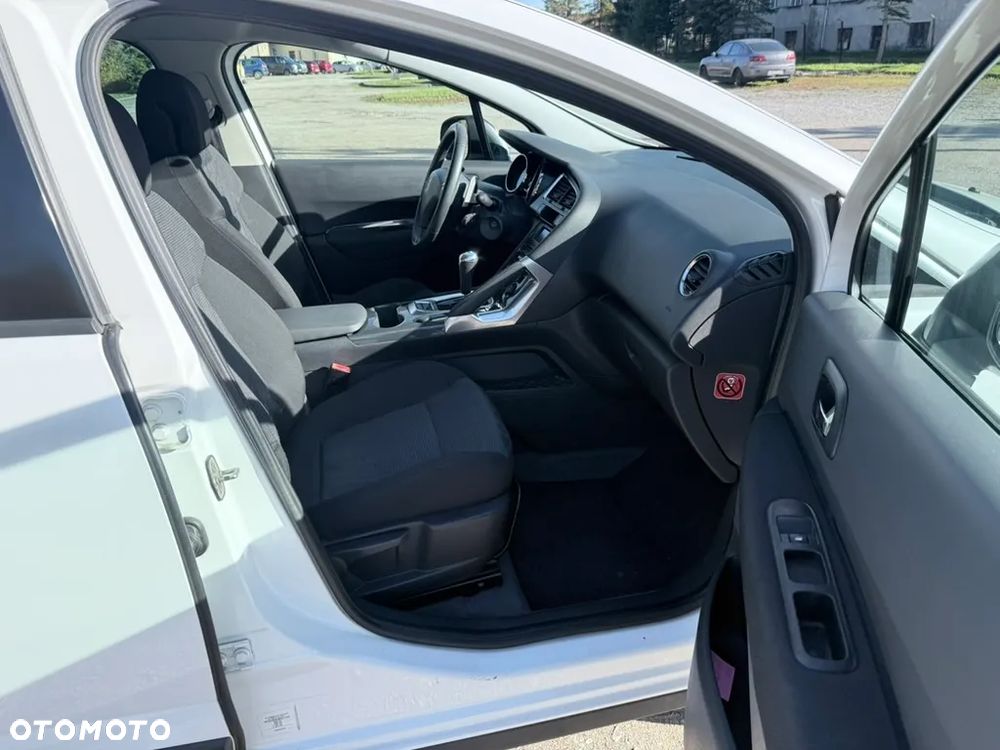 Peugeot 3008 - 13