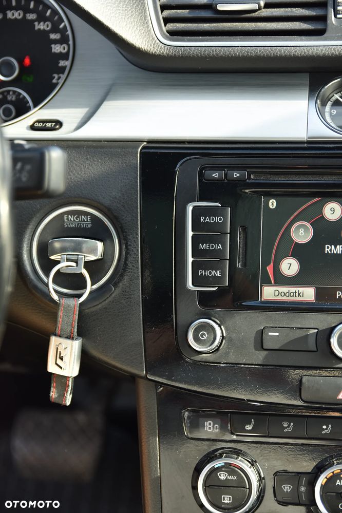 Volkswagen CC - 32