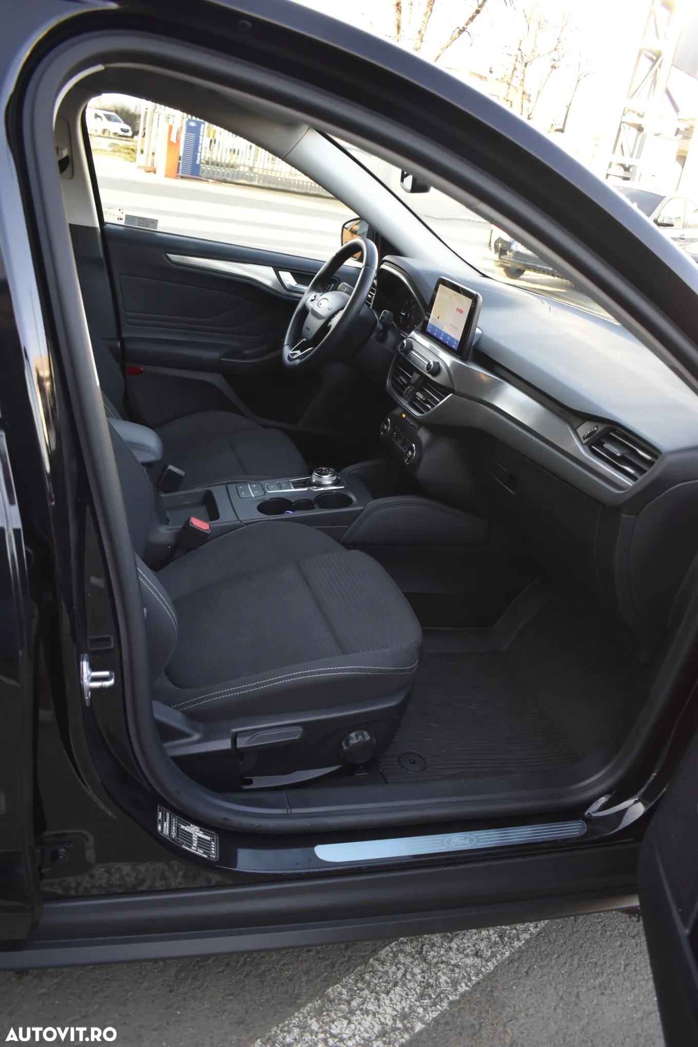 Ford Focus 2.0 EcoBlue Titanium - 14