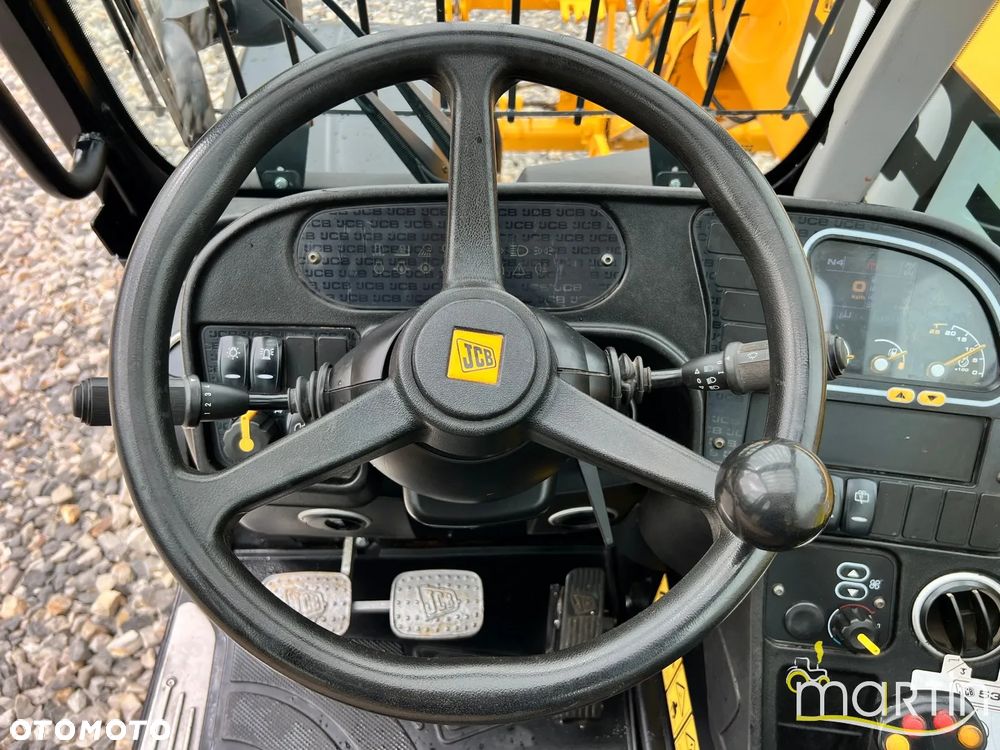 JCB 531-70 - 13