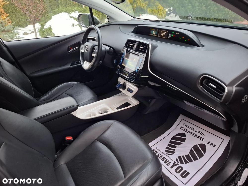 Toyota Prius 1.8 Hybrid Prestige - 16