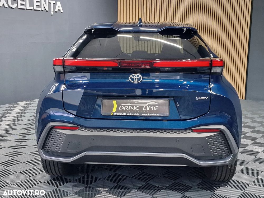 Toyota C-HR - 7