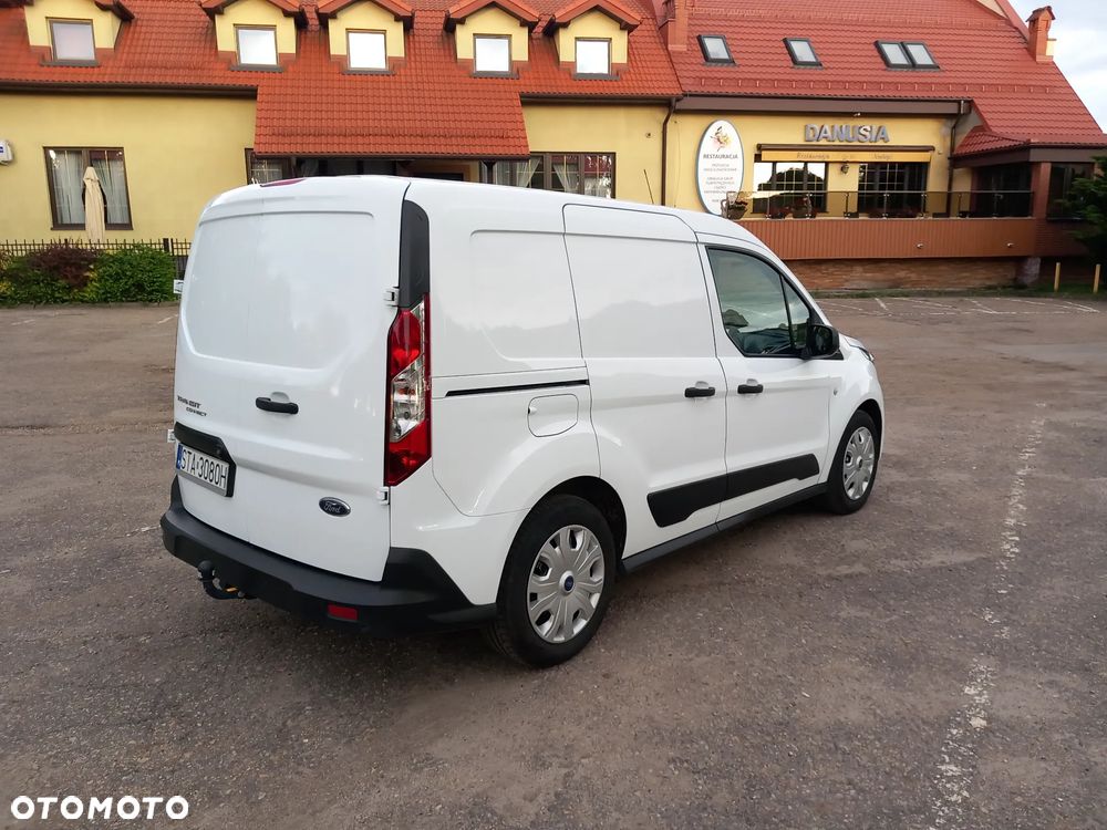 Ford Transit Connect - 8