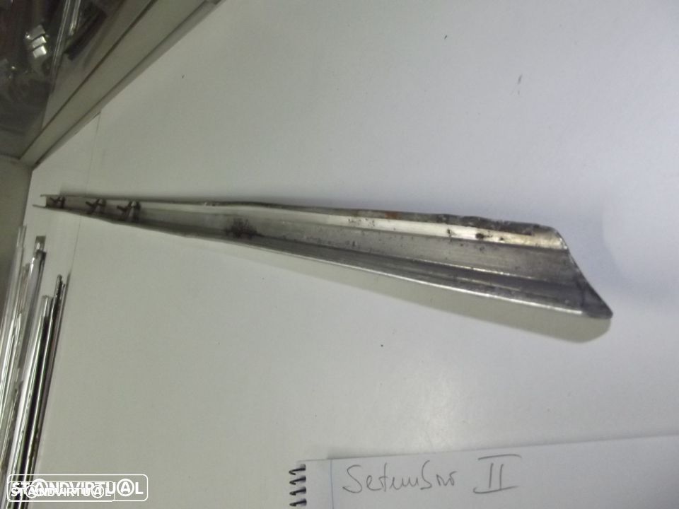 bmw E-30 frisos do chao e friso do avental - 1