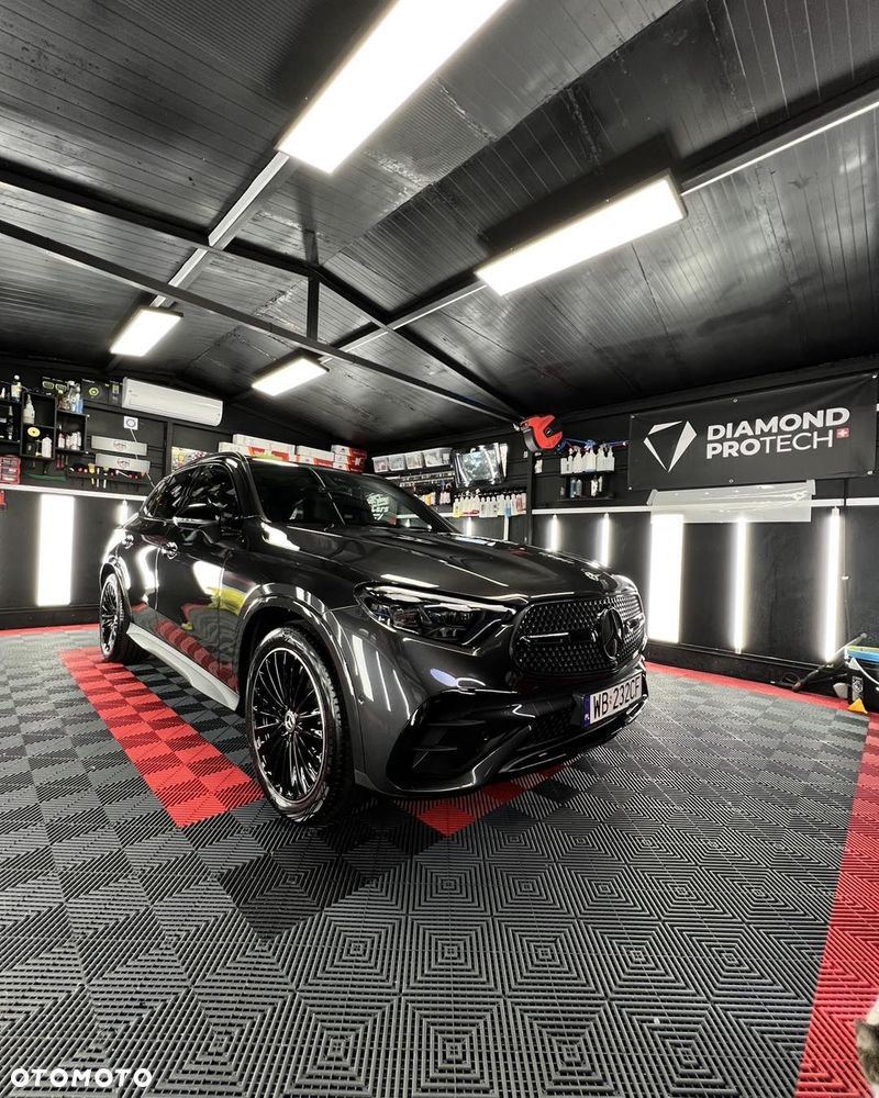 Mercedes-Benz GLC - 1