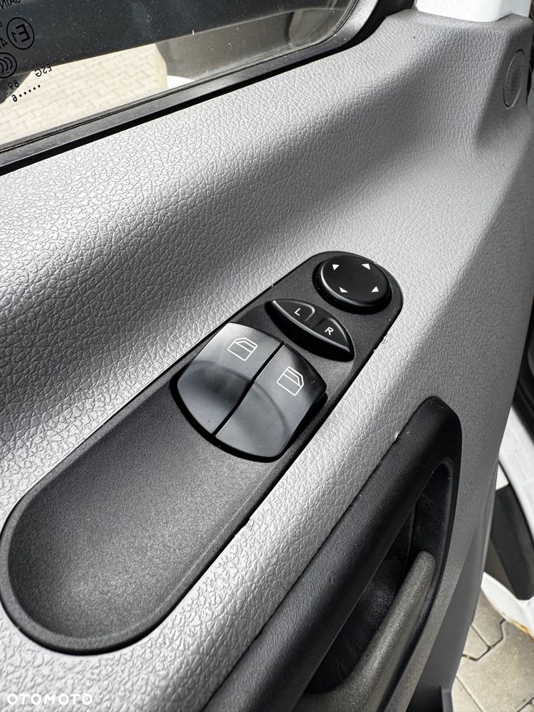 Mercedes-Benz SPRINTER 518 CDI - 13