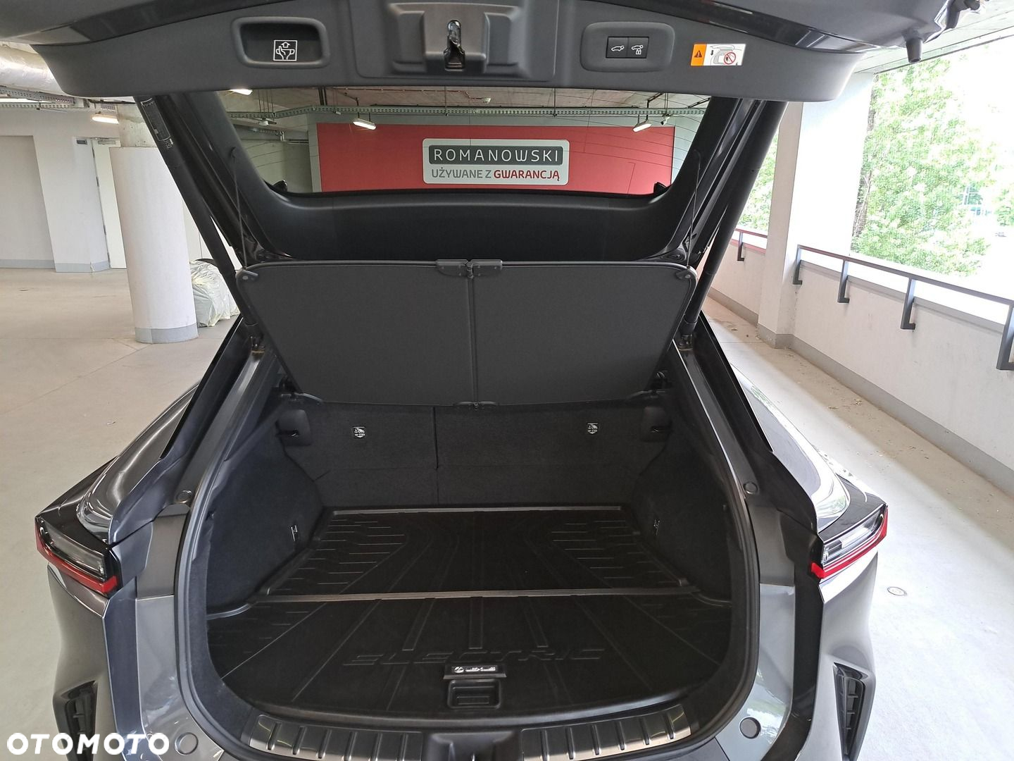 Lexus RZ 450e Prestige DIRECT4 - 13
