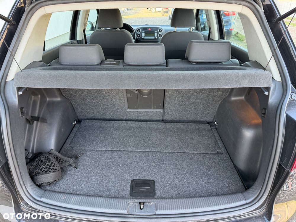 Volkswagen Golf Plus 1.9 TDI Tour - 12