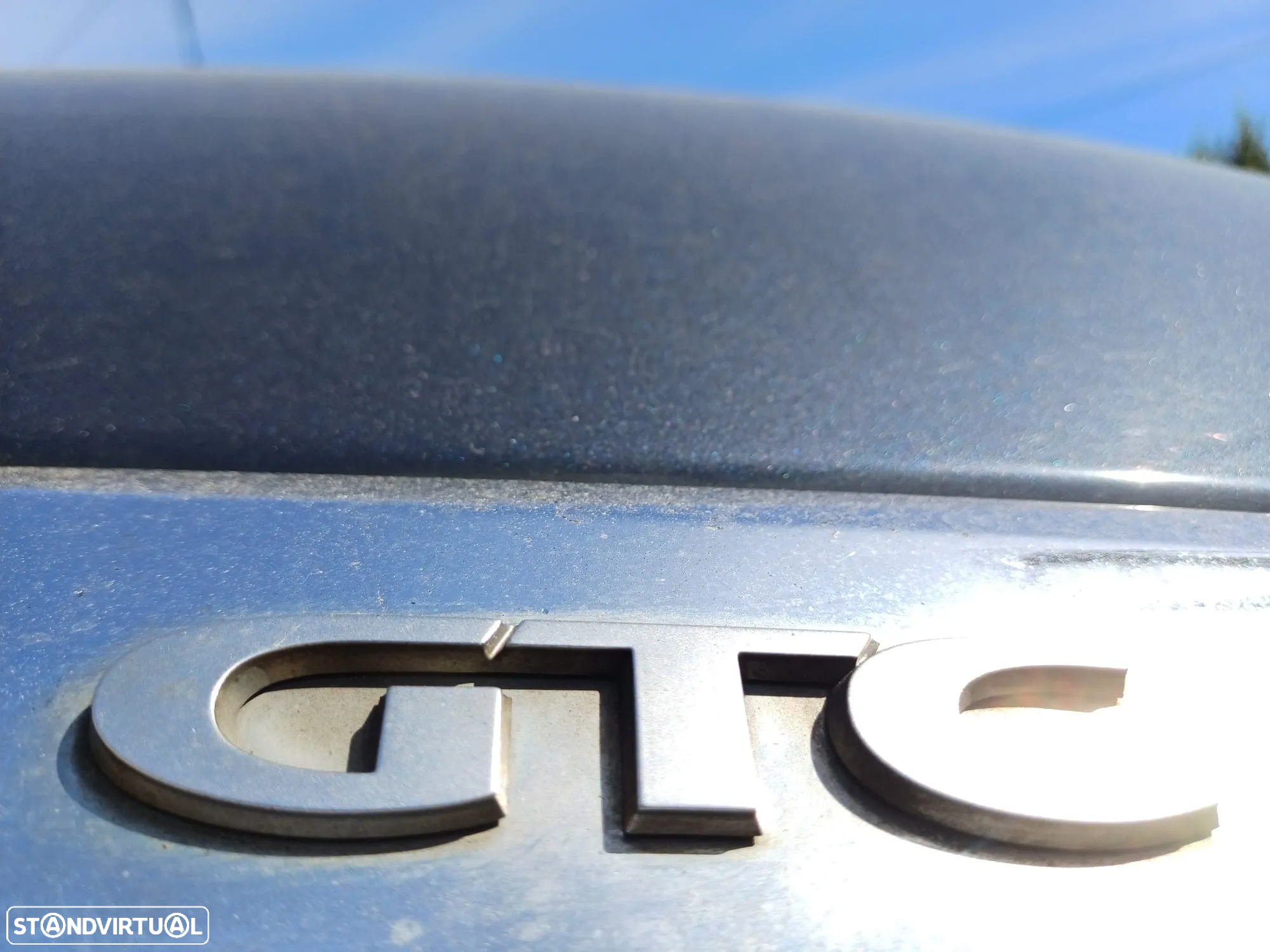 Opel Astra GTC 1.3 CDTi - 10