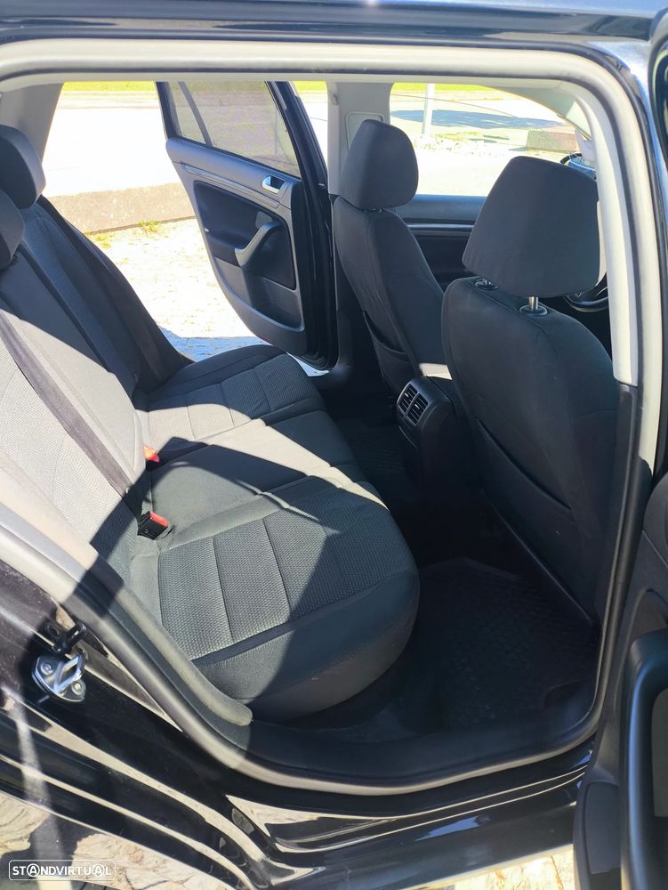 VW Golf Variant 1.6 TDi Confortline - 8