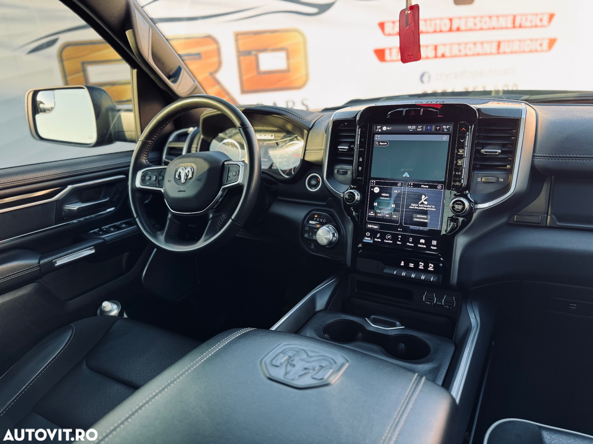 Dodge RAM - 8