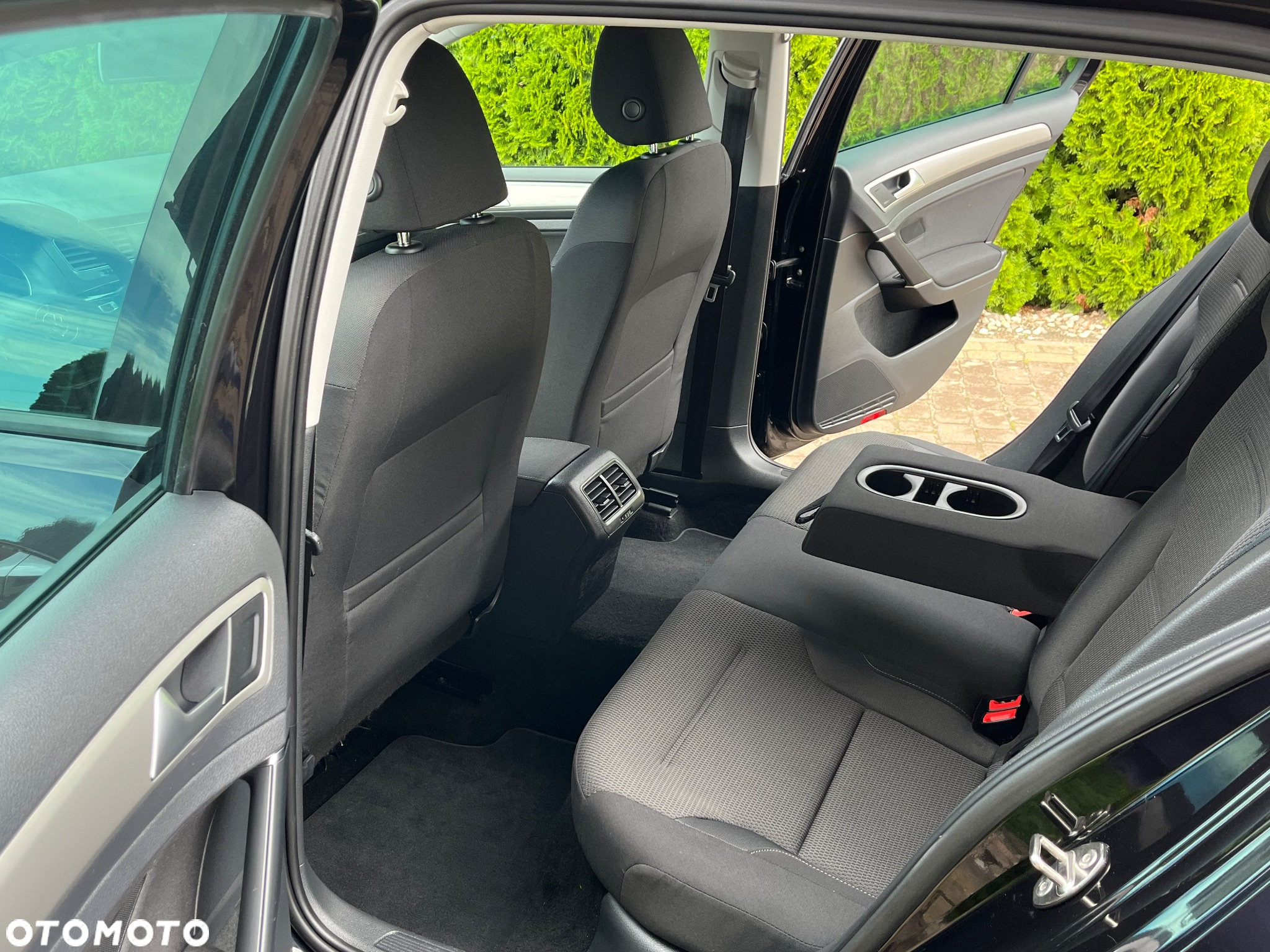 Volkswagen Golf 1.2 TSI BlueMotion Technology Comfortline - 32