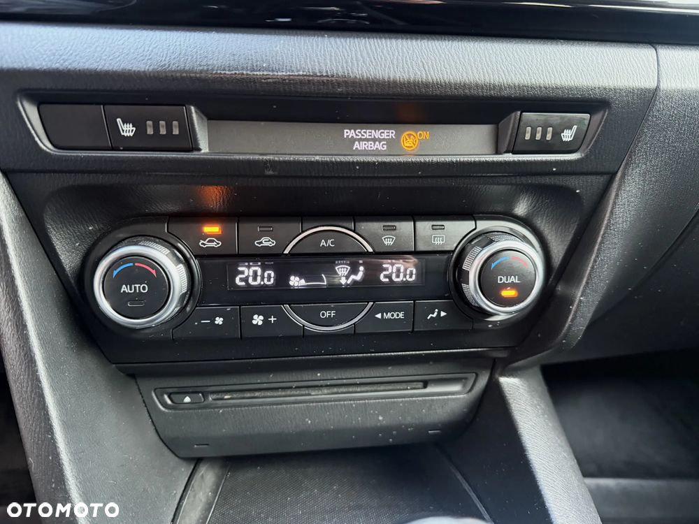 Mazda 3 2.0 Skyenergy EU6 - 22