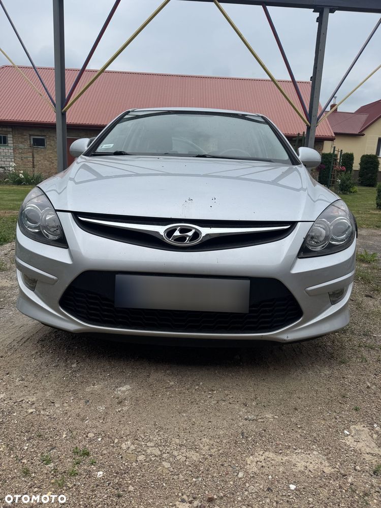 Hyundai i30 1.6 CRDi Comfort EU5 - 2