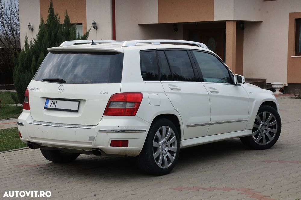 Mercedes-Benz GLK 200 CDI DPF BlueEFFICIENCY - 2