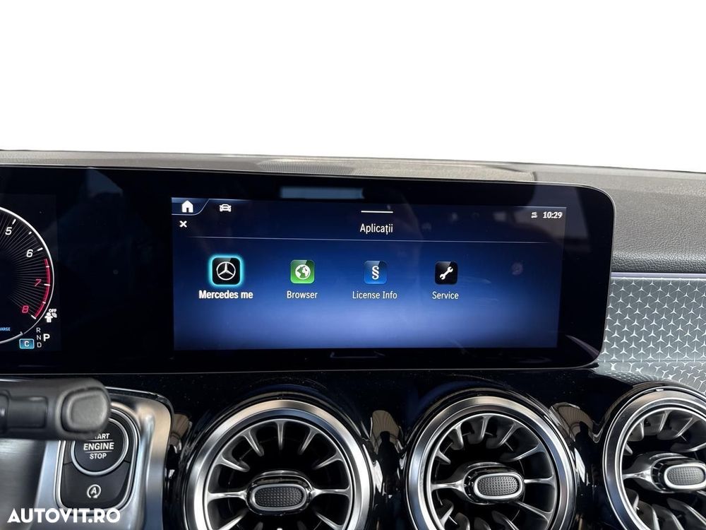 Mercedes-Benz GLB - 19