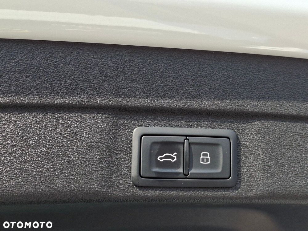 Audi A5 Limousine - 10