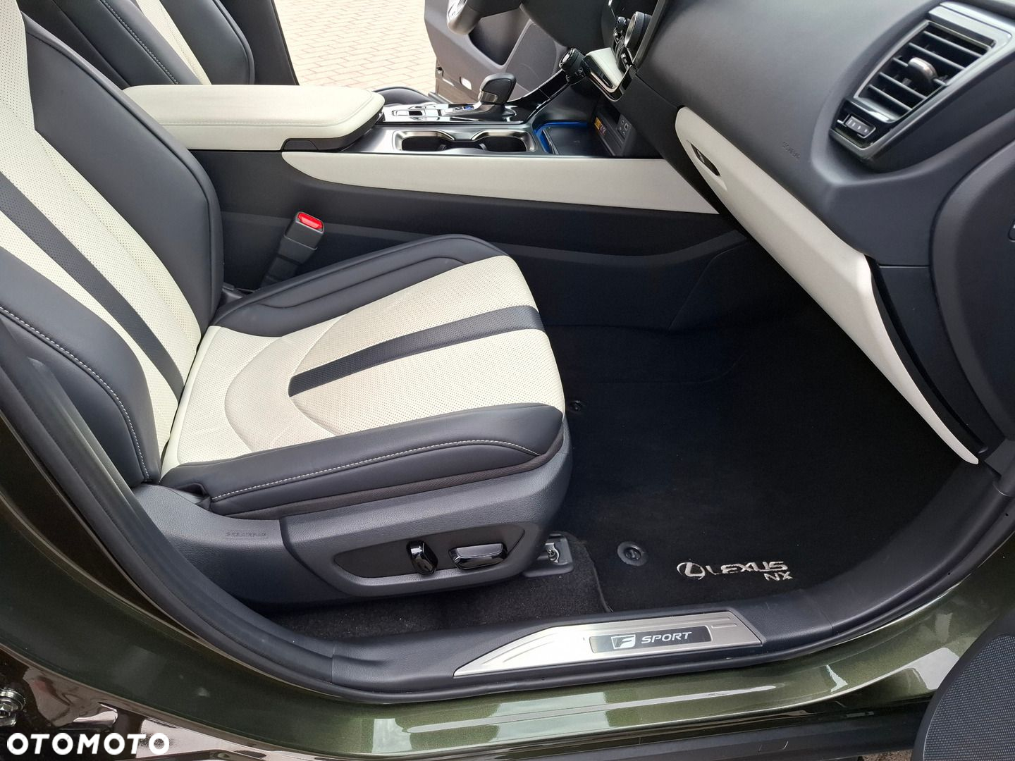 Lexus NX - 23