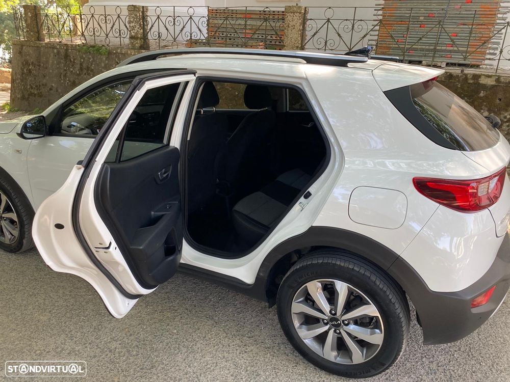 Kia Stonic 1.2 MPi Vibe - 12