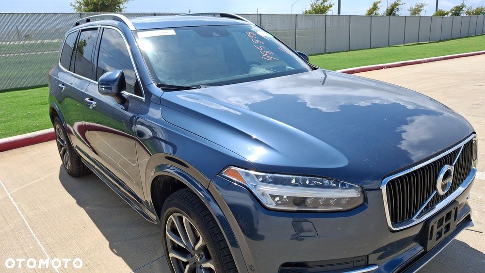 Volvo XC 90 - 1