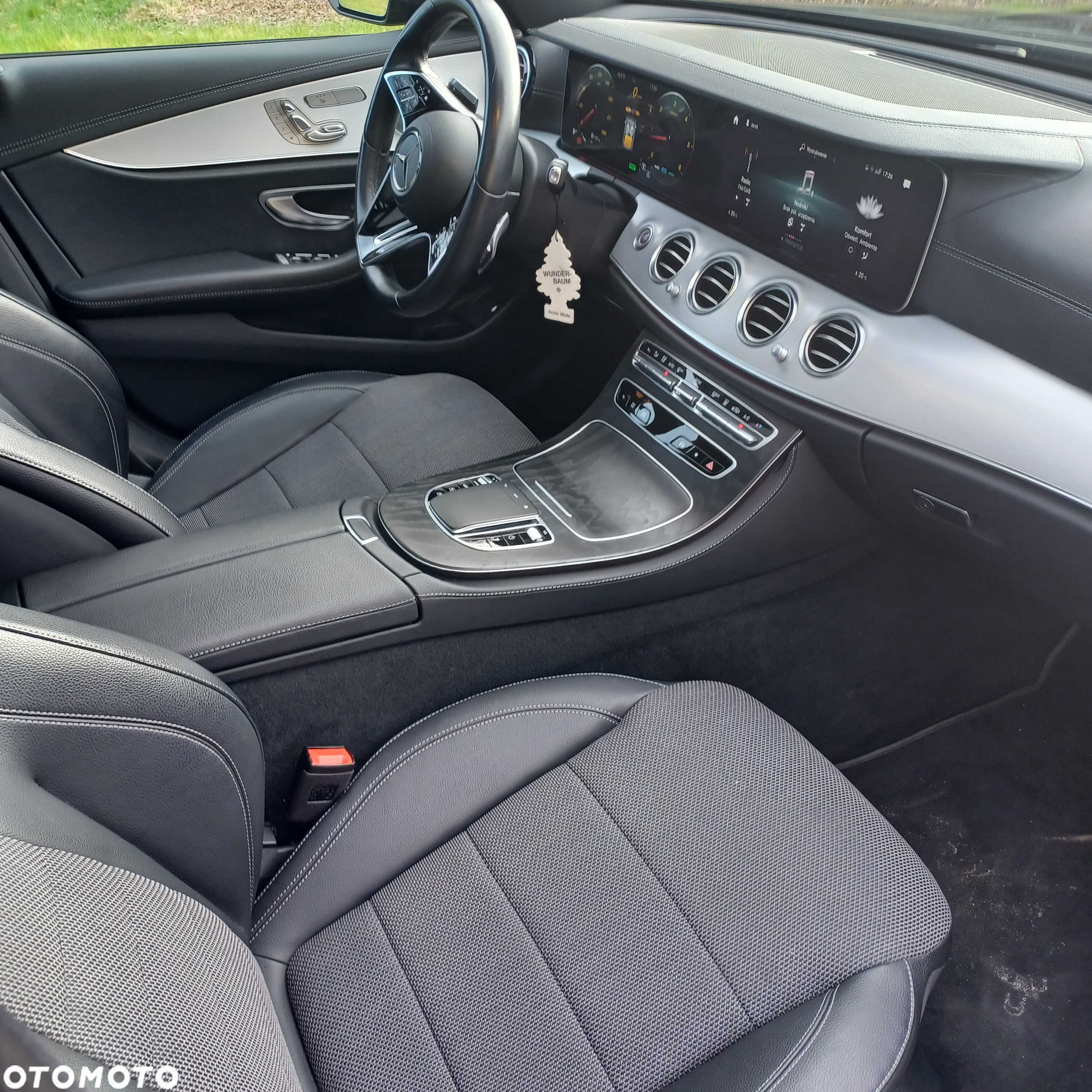 Mercedes-Benz Klasa E 220 d 4Matic T All-Terrain 9G-TRONIC Avantgarde - 23
