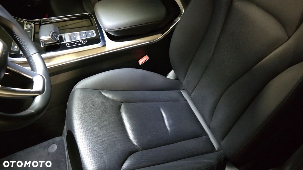 Audi Q8 45 TDI mHEV Quattro Tiptronic - 33