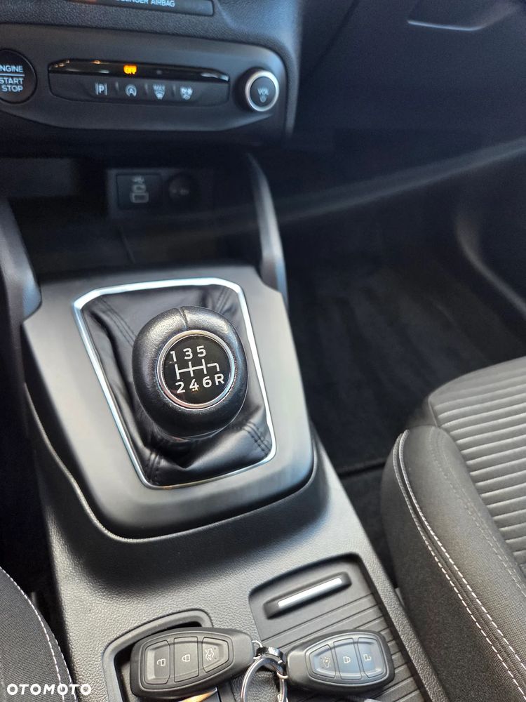 Ford Focus 1.0 EcoBoost Titanium - 31