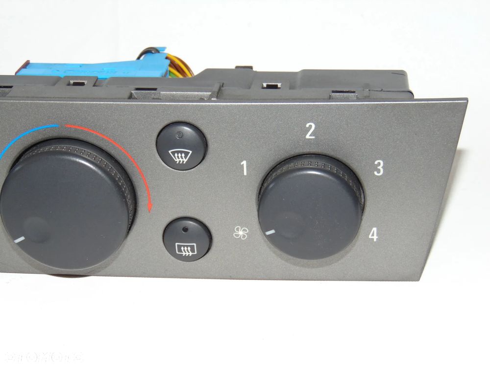 ORYGINAŁ panel nawiewu nadmuchu klimatyzacji klimy 13138190 Opel Vectra C Signum 02-05r - 3