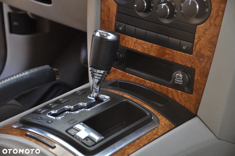Jeep Grand Cherokee 3.0 CRD Limited - 34