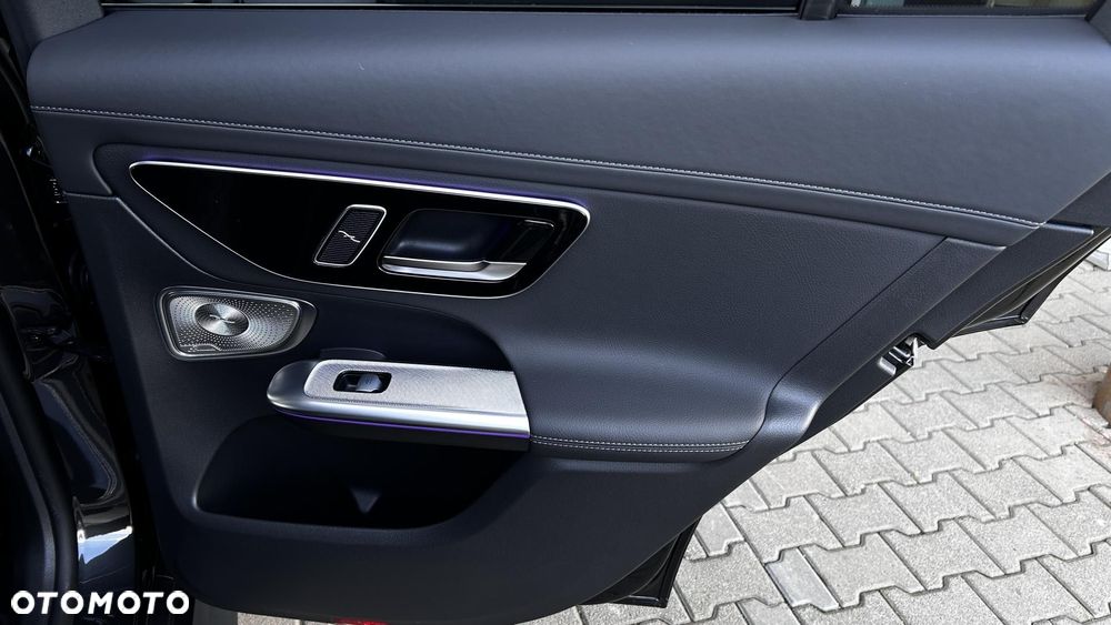Mercedes-Benz GLC - 30