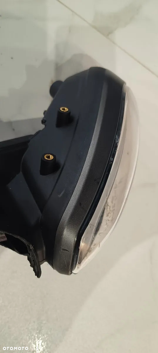 TRIUMPH Street Speed Triple 765 1200 rs Lampa Przód reflektor 2021 - 10