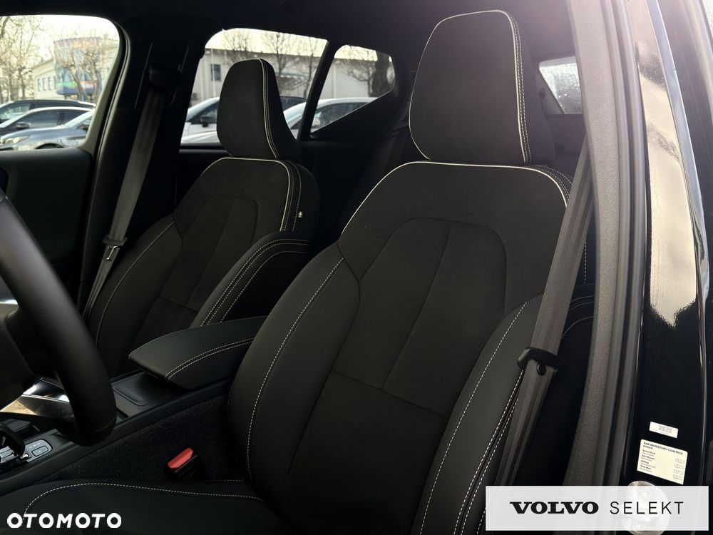 Volvo XC 40 - 21