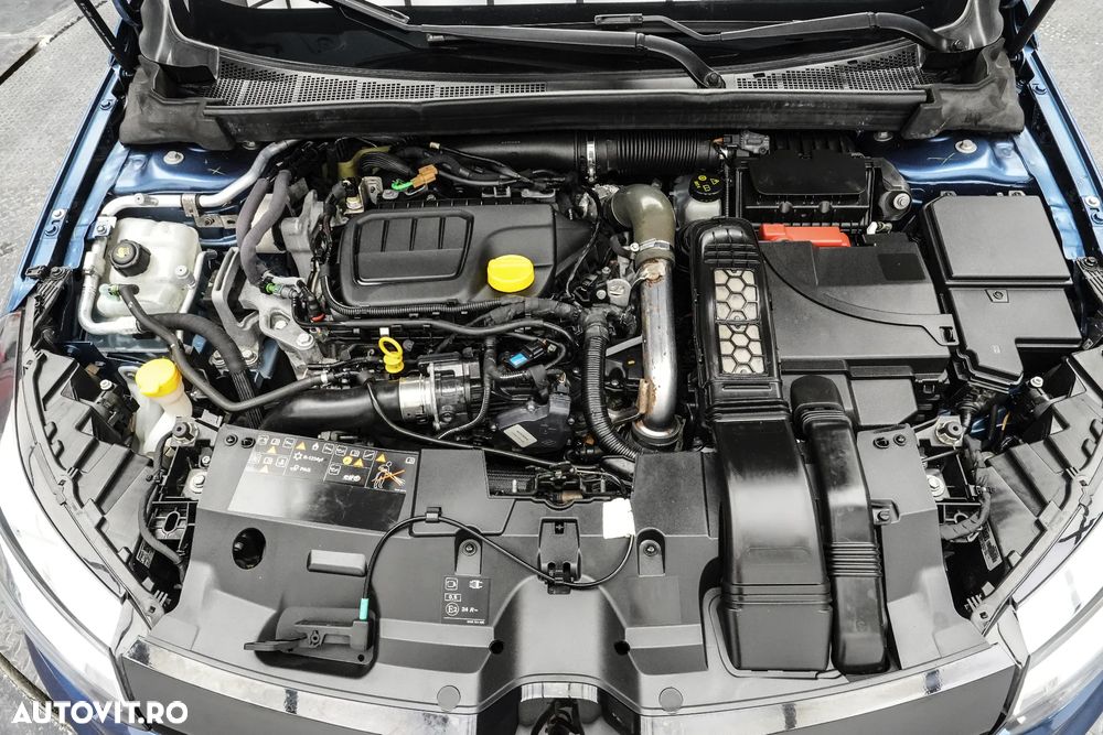 Renault Megane ENERGY dCi EDC GT - 21