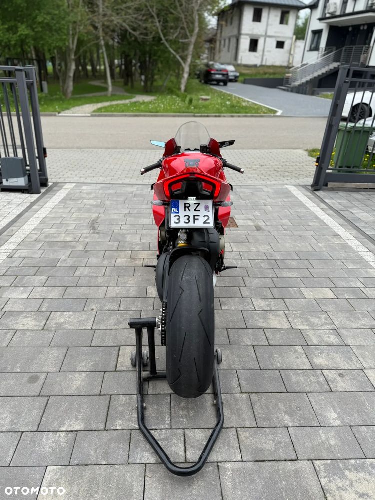 Ducati Panigale V4 - 5