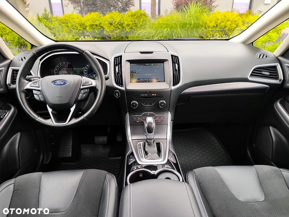 Ford S-Max 2.0 TDCi Titanium PowerShift - 15