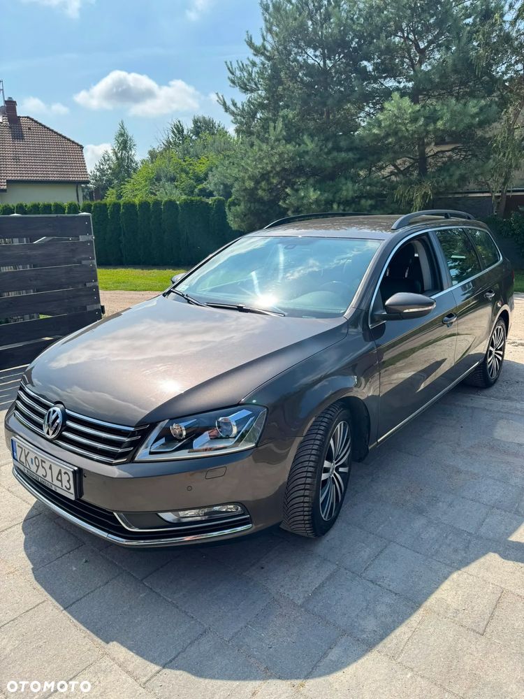 Volkswagen Passat 2.0 TDI Comfortline DSG - 2