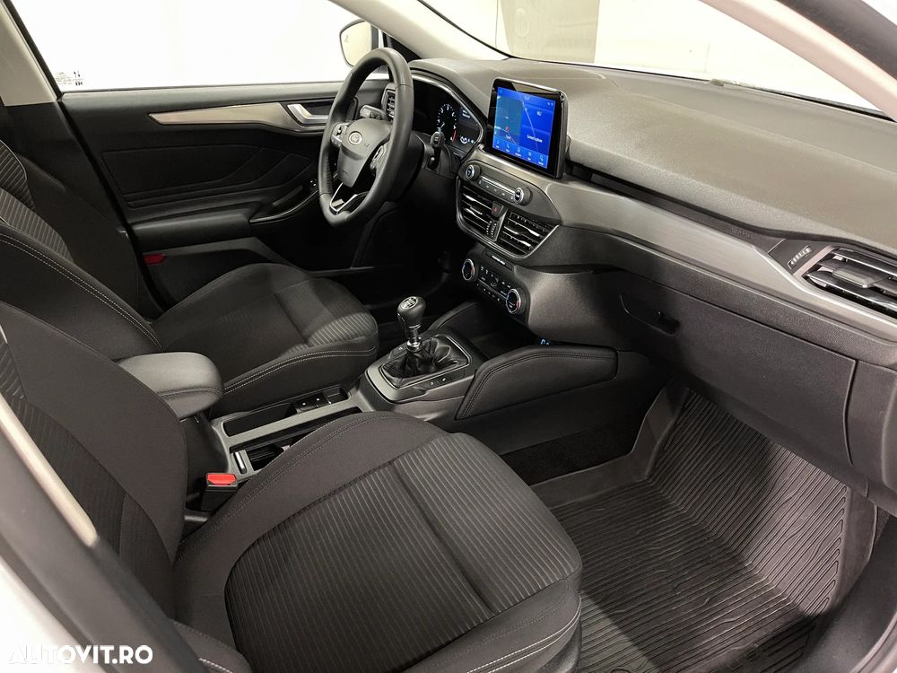 Ford Focus 1.5 EcoBlue Titanium - 11
