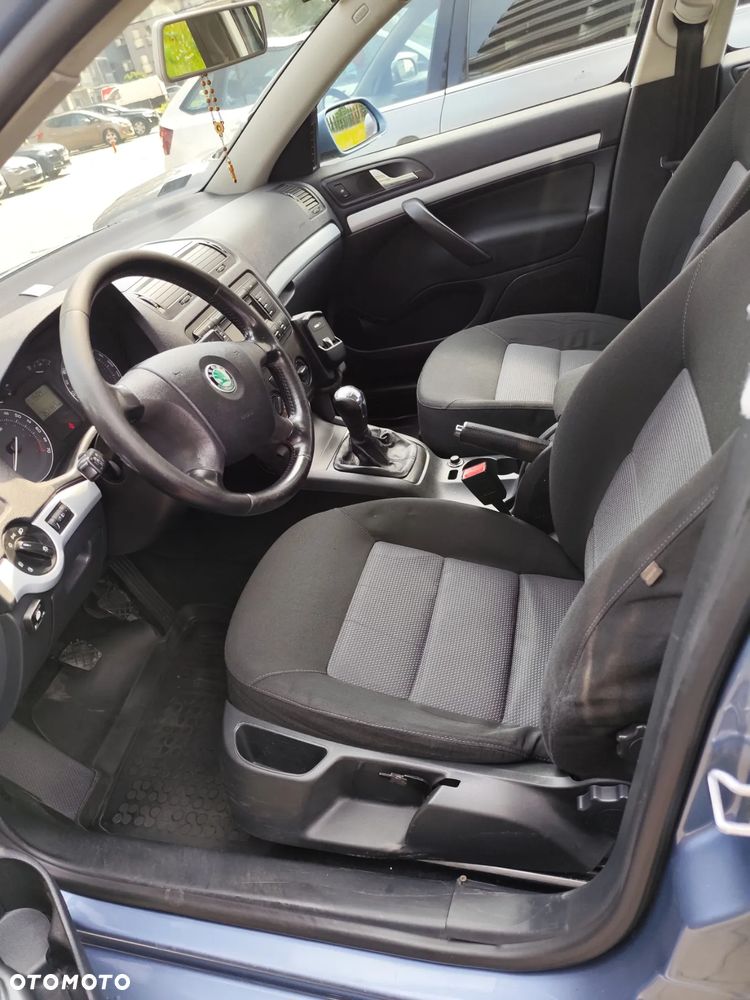 Skoda Octavia 1.6 Elegance - 13