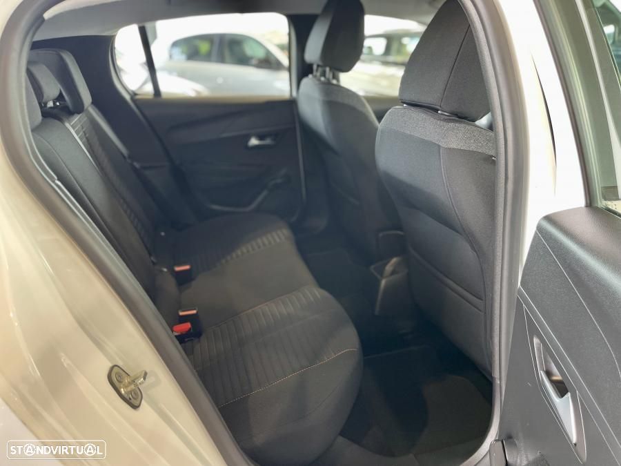 Peugeot 208 1.2 PureTech Active Pack - 24