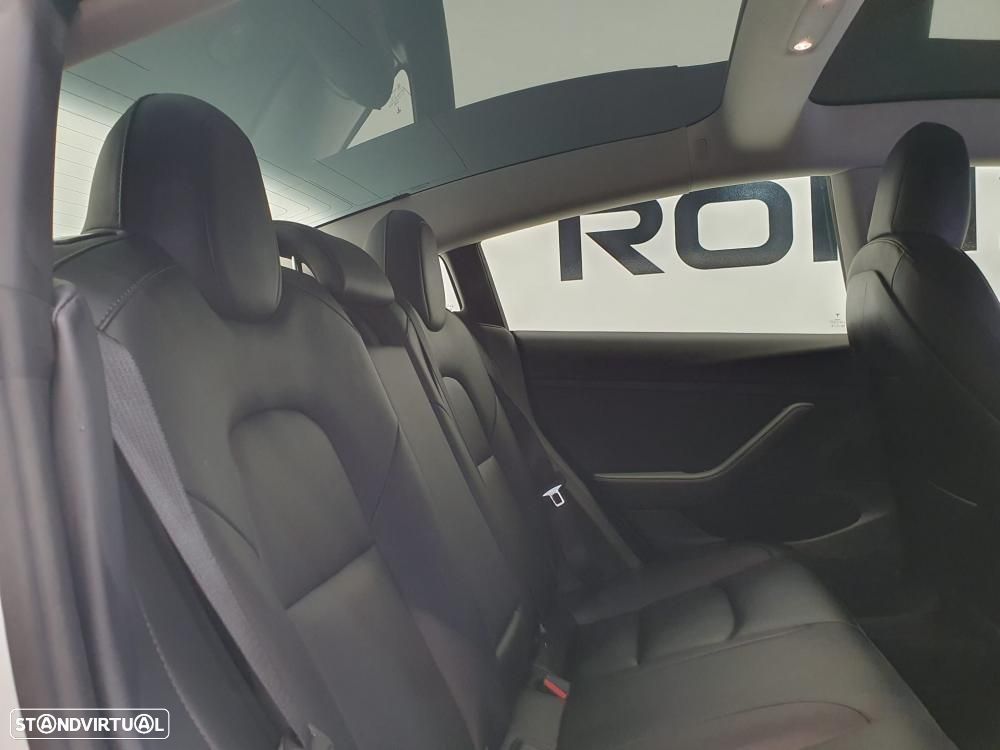 Tesla Model 3 Long Range Tração Traseira - 17