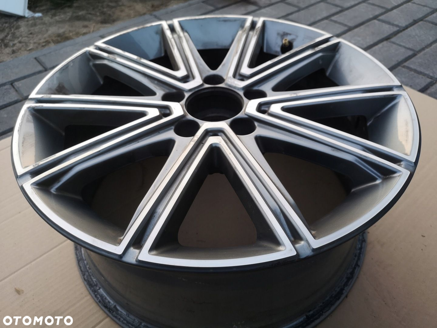 Felga aluminiowa Mercedes A172 17 cali - 2
