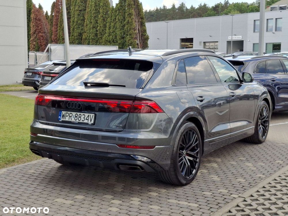 Audi Q8 - 6