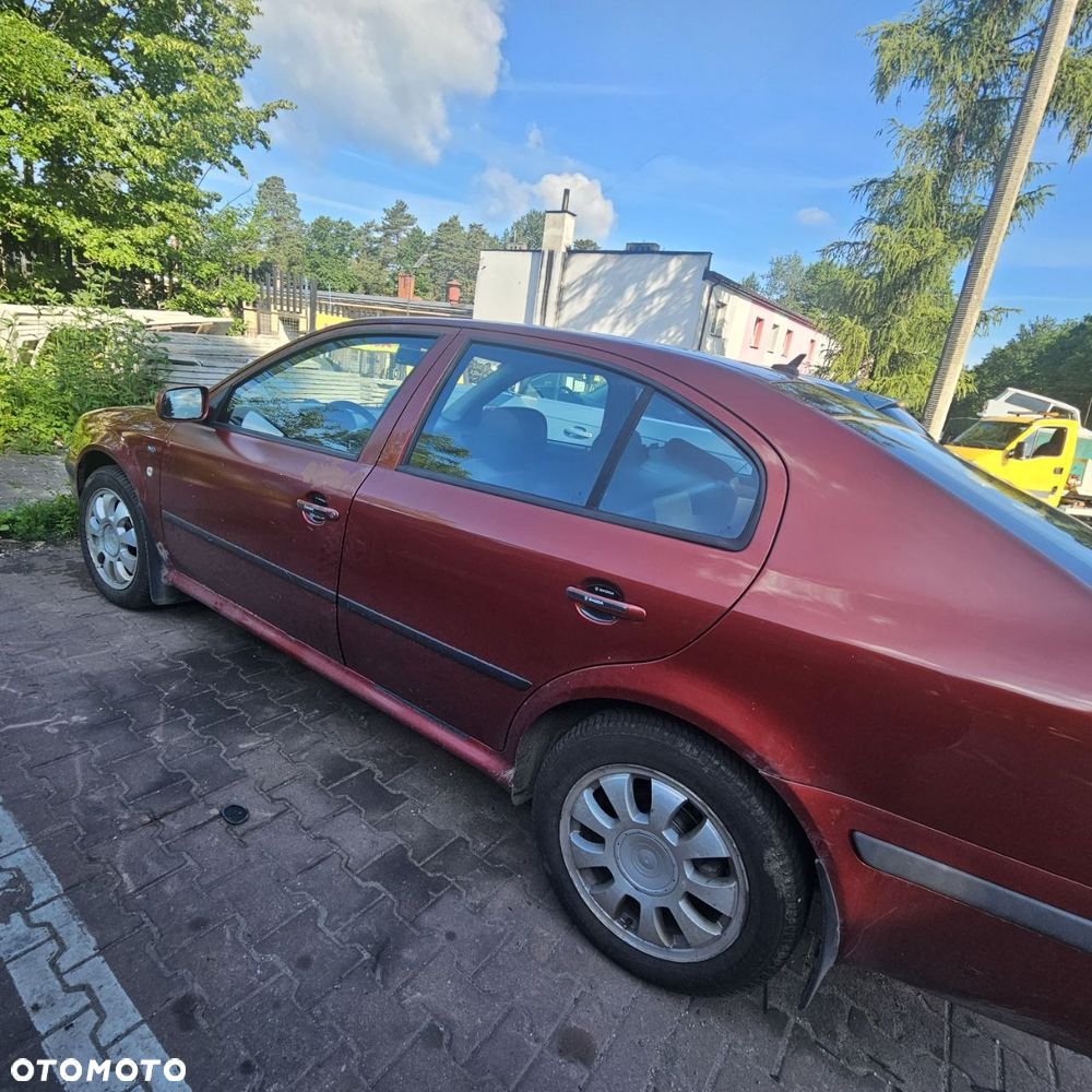Skoda Octavia (2003r)  1,9 D 97 kW / 132 KM (kod lak: 9770) pojazd na części - 3
