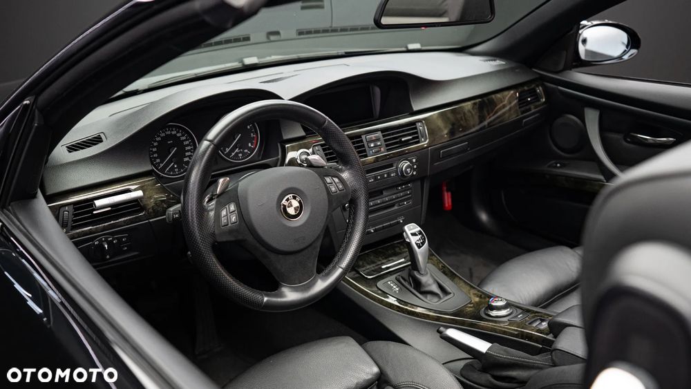 BMW Seria 3 335i Coupe M Sport Edition - 39