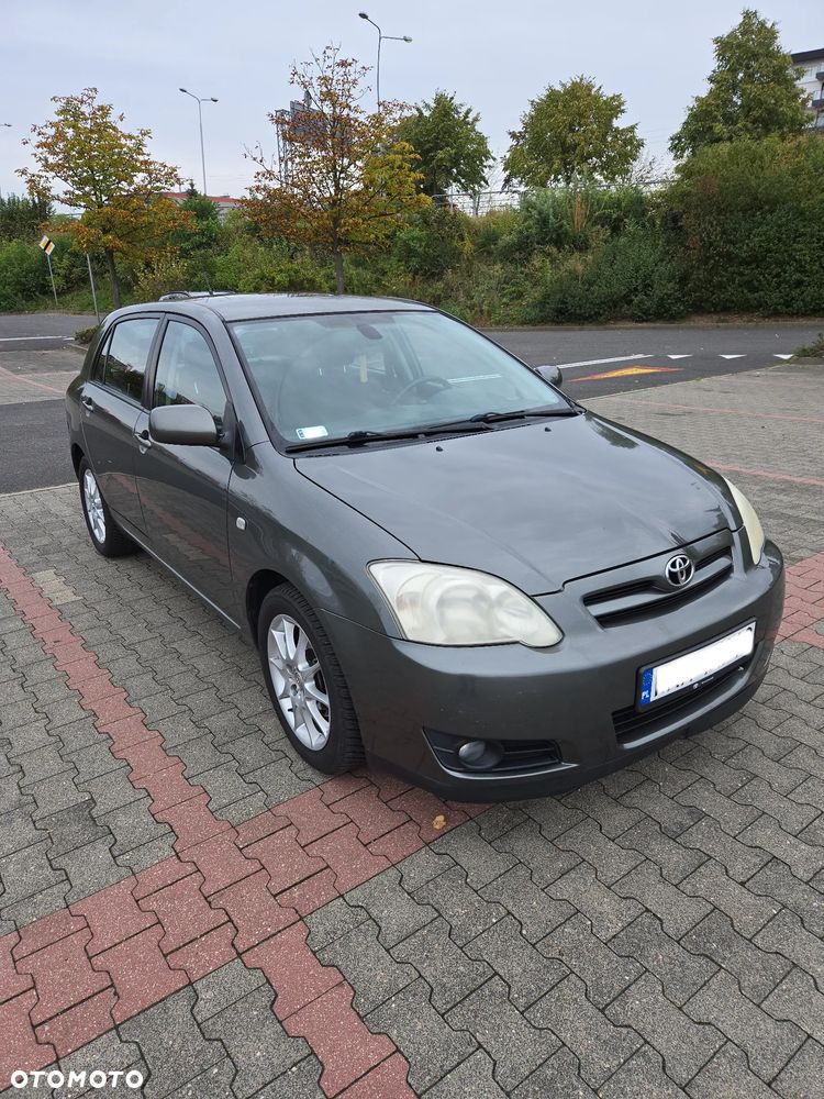 Toyota Corolla 2.0 D-4D Sol - 3